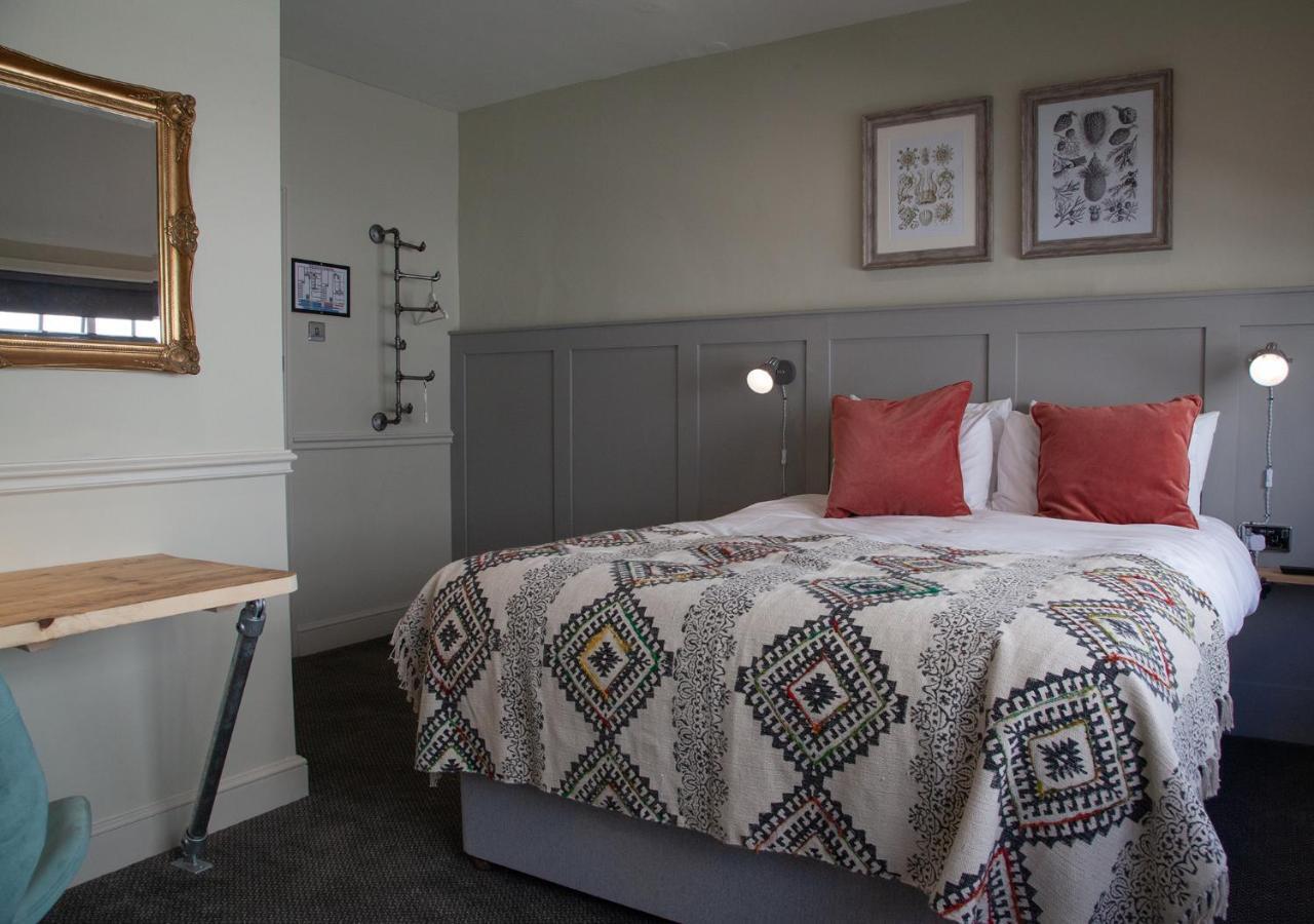 The Kings Arms Hotel Malmesbury Luaran gambar