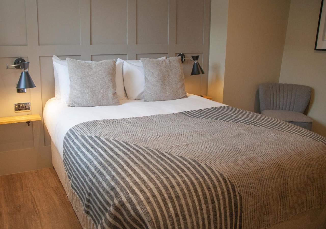 The Kings Arms Hotel Malmesbury Luaran gambar